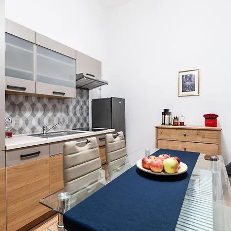 Apartament Dietla 32